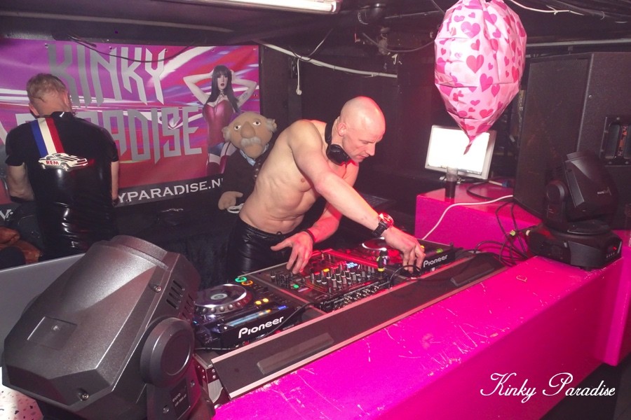 Kinky Paradise Happy Valentine 11 feb.2023 Kinky Paradise Happy Valentine 11 feb.2023